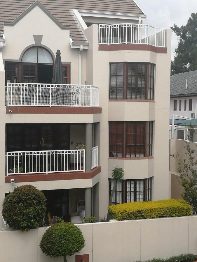 Rivonia One & Only Appartement Johannesburg Buitenkant foto